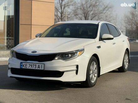 Киа Оптима 2017 в Днепре (Днепропетровске) на Automoto.ua Белый Киа Оптима, объемом двигателя 2.4 л и пробегом 140 тыс. км за 10999 $, фото 1 на Automoto.ua
