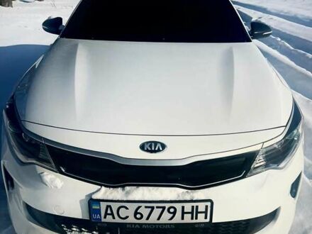 Белый Киа Оптима, объемом двигателя 2 л и пробегом 230 тыс. км за 13000 $, фото 1 на Automoto.ua