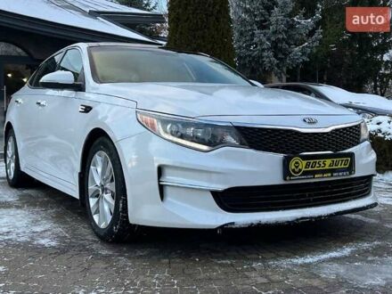 Киа Оптима 2017 в Львове на Automoto.ua Белый Киа Оптима, объемом двигателя 2.4 л и пробегом 35 тыс. км за 16500 $, фото 1 на Automoto.ua