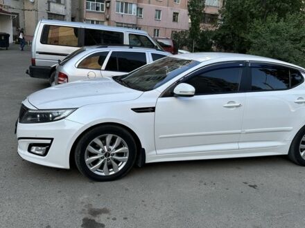 Киа Оптима 2017 в Николаеве на Automoto.ua Белый Киа Оптима, объемом двигателя 2.4 л и пробегом 19 тыс. км за 11000 $, фото 1 на Automoto.ua