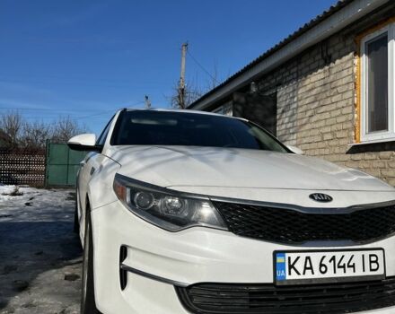 Белый Киа Оптима, объемом двигателя 2.4 л и пробегом 158 тыс. км за 11000 $, фото 1 на Automoto.ua