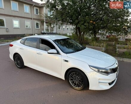 Білий Кіа Оптіма, об'ємом двигуна 2.4 л та пробігом 160 тис. км за 8700 $, фото 1 на Automoto.ua