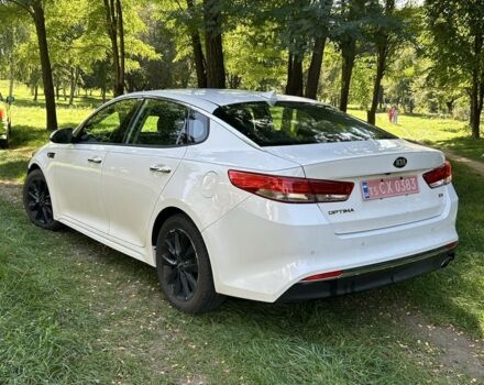 Білий Кіа Оптіма, об'ємом двигуна 2.4 л та пробігом 50 тис. км за 11500 $, фото 1 на Automoto.ua
