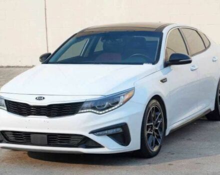 Білий Кіа Оптіма, об'ємом двигуна 2 л та пробігом 44 тис. км за 3814 $, фото 1 на Automoto.ua