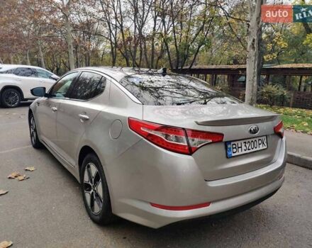 Бежевий Кіа Оптіма, об'ємом двигуна 2.36 л та пробігом 168 тис. км за 9700 $, фото 4 на Automoto.ua