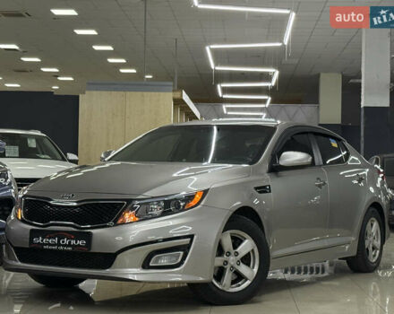 Бежевий Кіа Оптіма, об'ємом двигуна 2.36 л та пробігом 209 тис. км за 9999 $, фото 1 на Automoto.ua