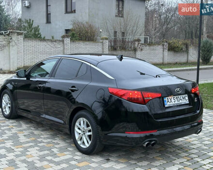 Черный Киа Оптима, объемом двигателя 2.36 л и пробегом 201 тыс. км за 7600 $, фото 16 на Automoto.ua