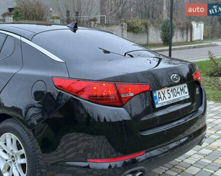 Черный Киа Оптима, объемом двигателя 2.36 л и пробегом 201 тыс. км за 7600 $, фото 20 на Automoto.ua