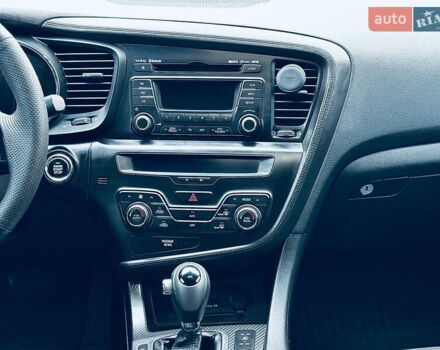 Черный Киа Оптима, объемом двигателя 2.36 л и пробегом 210 тыс. км за 9900 $, фото 9 на Automoto.ua