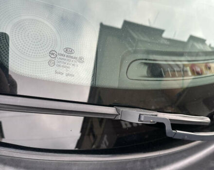 Черный Киа Оптима, объемом двигателя 2.4 л и пробегом 210 тыс. км за 9500 $, фото 9 на Automoto.ua