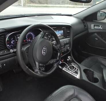 Черный Киа Оптима, объемом двигателя 2.36 л и пробегом 136 тыс. км за 10400 $, фото 24 на Automoto.ua