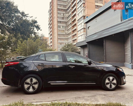 Черный Киа Оптима, объемом двигателя 2.36 л и пробегом 200 тыс. км за 9000 $, фото 5 на Automoto.ua