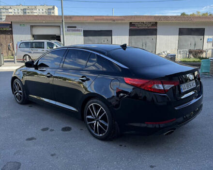 Чорний Кіа Оптіма, об'ємом двигуна 2 л та пробігом 112 тис. км за 8700 $, фото 4 на Automoto.ua