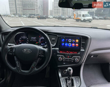 Черный Киа Оптима, объемом двигателя 2 л и пробегом 185 тыс. км за 10200 $, фото 7 на Automoto.ua