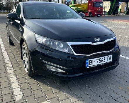 Чорний Кіа Оптіма, об'ємом двигуна 2 л та пробігом 169 тис. км за 10380 $, фото 2 на Automoto.ua