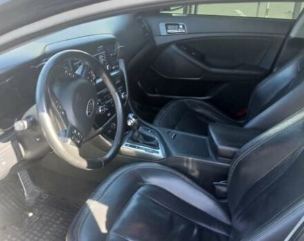 Чорний Кіа Оптіма, об'ємом двигуна 2 л та пробігом 155 тис. км за 8500 $, фото 20 на Automoto.ua