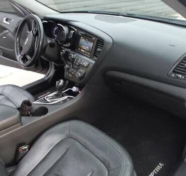 Черный Киа Оптима, объемом двигателя 2.36 л и пробегом 136 тыс. км за 10400 $, фото 19 на Automoto.ua