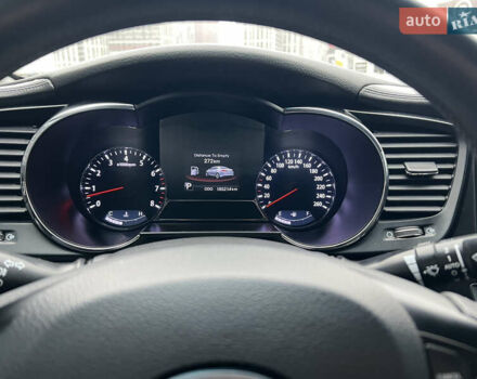 Черный Киа Оптима, объемом двигателя 2 л и пробегом 185 тыс. км за 10200 $, фото 16 на Automoto.ua