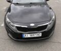 Черный Киа Оптима, объемом двигателя 2 л и пробегом 350 тыс. км за 9000 $, фото 2 на Automoto.ua