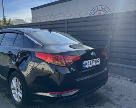 Черный Киа Оптима, объемом двигателя 2 л и пробегом 269 тыс. км за 8800 $, фото 2 на Automoto.ua