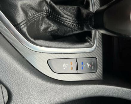 Черный Киа Оптима, объемом двигателя 2 л и пробегом 185 тыс. км за 10200 $, фото 12 на Automoto.ua