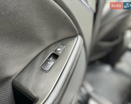 Черный Киа Оптима, объемом двигателя 2.4 л и пробегом 170 тыс. км за 9700 $, фото 37 на Automoto.ua