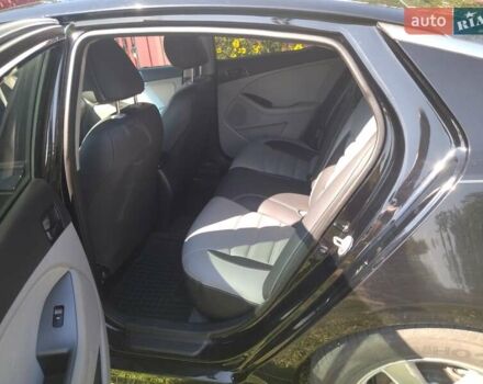 Черный Киа Оптима, объемом двигателя 2.36 л и пробегом 119 тыс. км за 9300 $, фото 5 на Automoto.ua