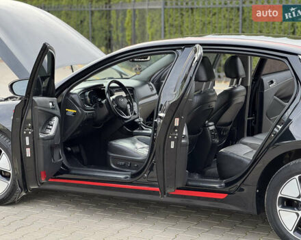 Черный Киа Оптима, объемом двигателя 2.4 л и пробегом 170 тыс. км за 9700 $, фото 31 на Automoto.ua