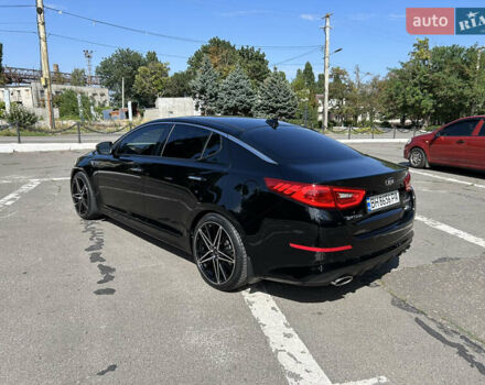 Киа Оптима 2013 в Одессе на Automoto.ua Черный Киа Оптима, объемом двигателя 2 л и пробегом 152 тыс. км за 12600 $, фото 4 на Automoto.ua