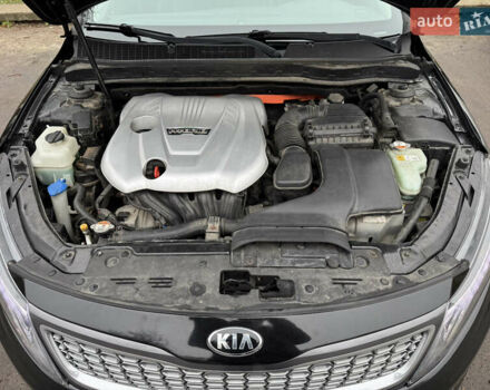 Чорний Кіа Оптіма, об'ємом двигуна 2.36 л та пробігом 168 тис. км за 10999 $, фото 27 на Automoto.ua
