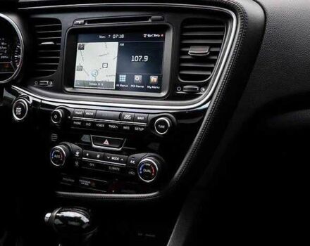 Черный Киа Оптима, объемом двигателя 2 л и пробегом 74 тыс. км за 5800 $, фото 16 на Automoto.ua