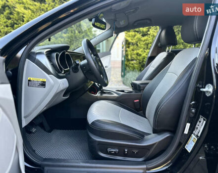 Черный Киа Оптима, объемом двигателя 2.36 л и пробегом 115 тыс. км за 10500 $, фото 35 на Automoto.ua