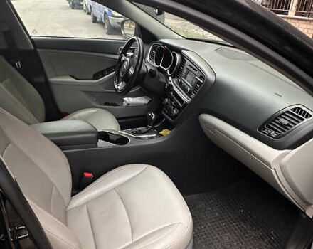 Черный Киа Оптима, объемом двигателя 2.4 л и пробегом 127 тыс. км за 10600 $, фото 10 на Automoto.ua