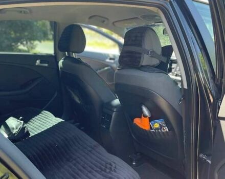 Черный Киа Оптима, объемом двигателя 2.36 л и пробегом 265 тыс. км за 11000 $, фото 6 на Automoto.ua