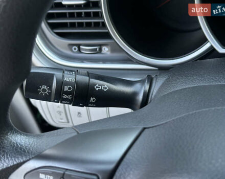 Черный Киа Оптима, объемом двигателя 2.36 л и пробегом 115 тыс. км за 10500 $, фото 46 на Automoto.ua