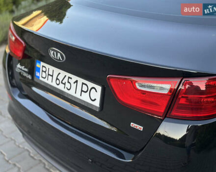 Черный Киа Оптима, объемом двигателя 2.36 л и пробегом 115 тыс. км за 10500 $, фото 19 на Automoto.ua