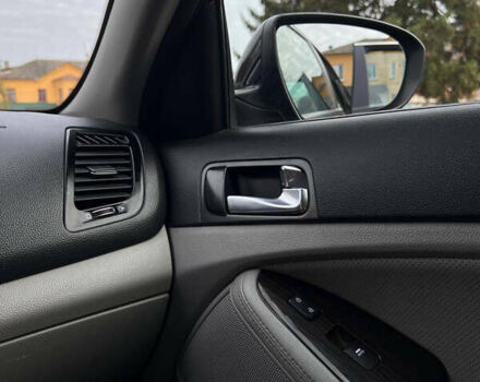 Кіа Оптіма 2014 у Ватутіне на Automoto.ua Чорний Кіа Оптіма, об'ємом двигуна 2.4 л та пробігом 180 тис. км за 9500 $, фото 49 на Automoto.ua