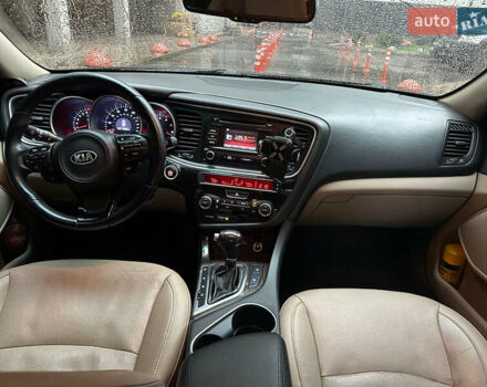 Черный Киа Оптима, объемом двигателя 2.4 л и пробегом 150 тыс. км за 9700 $, фото 16 на Automoto.ua