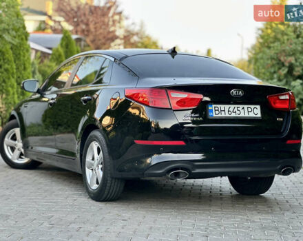 Черный Киа Оптима, объемом двигателя 2.36 л и пробегом 115 тыс. км за 10500 $, фото 3 на Automoto.ua