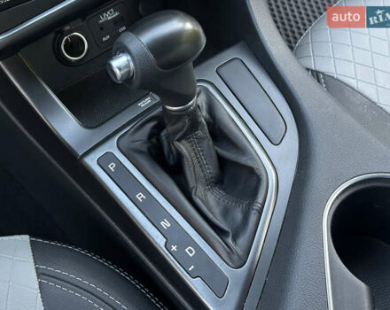 Черный Киа Оптима, объемом двигателя 2.36 л и пробегом 115 тыс. км за 10500 $, фото 43 на Automoto.ua