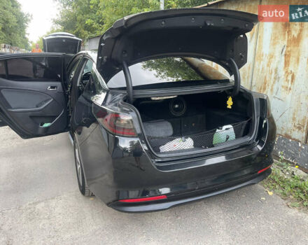 Черный Киа Оптима, объемом двигателя 2.36 л и пробегом 200 тыс. км за 9000 $, фото 8 на Automoto.ua