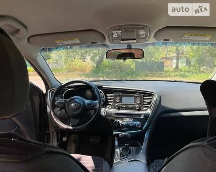 Черный Киа Оптима, объемом двигателя 2.36 л и пробегом 265 тыс. км за 11000 $, фото 5 на Automoto.ua