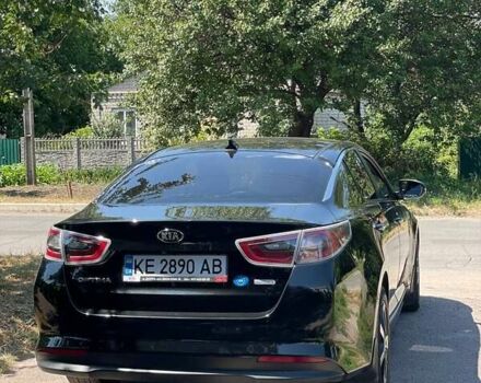 Черный Киа Оптима, объемом двигателя 2.36 л и пробегом 265 тыс. км за 11000 $, фото 2 на Automoto.ua