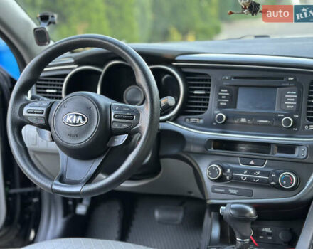 Черный Киа Оптима, объемом двигателя 2.36 л и пробегом 115 тыс. км за 10500 $, фото 4 на Automoto.ua