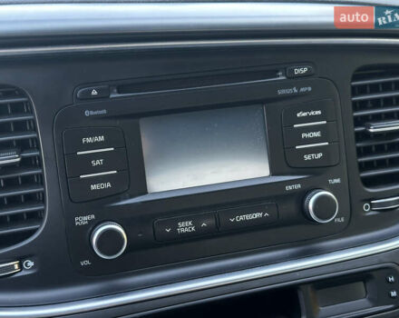 Черный Киа Оптима, объемом двигателя 2.36 л и пробегом 115 тыс. км за 10500 $, фото 41 на Automoto.ua