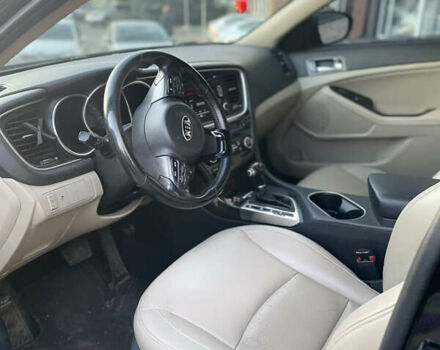 Чорний Кіа Оптіма, об'ємом двигуна 2.36 л та пробігом 186 тис. км за 9700 $, фото 8 на Automoto.ua