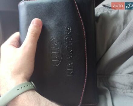 Черный Киа Оптима, объемом двигателя 2.36 л и пробегом 200 тыс. км за 8200 $, фото 5 на Automoto.ua