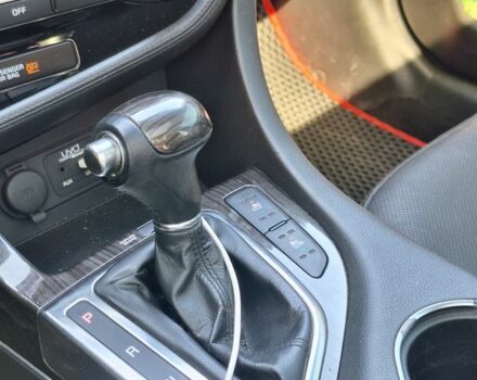 Черный Киа Оптима, объемом двигателя 2.4 л и пробегом 175 тыс. км за 10300 $, фото 9 на Automoto.ua