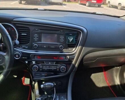 Черный Киа Оптима, объемом двигателя 2.4 л и пробегом 175 тыс. км за 10300 $, фото 8 на Automoto.ua