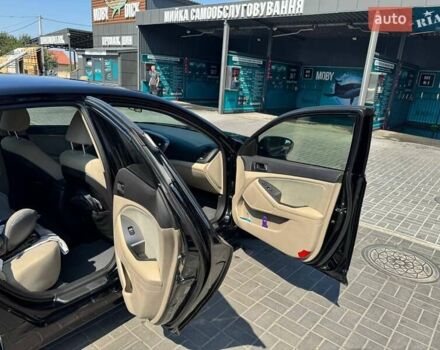 Черный Киа Оптима, объемом двигателя 2.36 л и пробегом 84 тыс. км за 11300 $, фото 6 на Automoto.ua